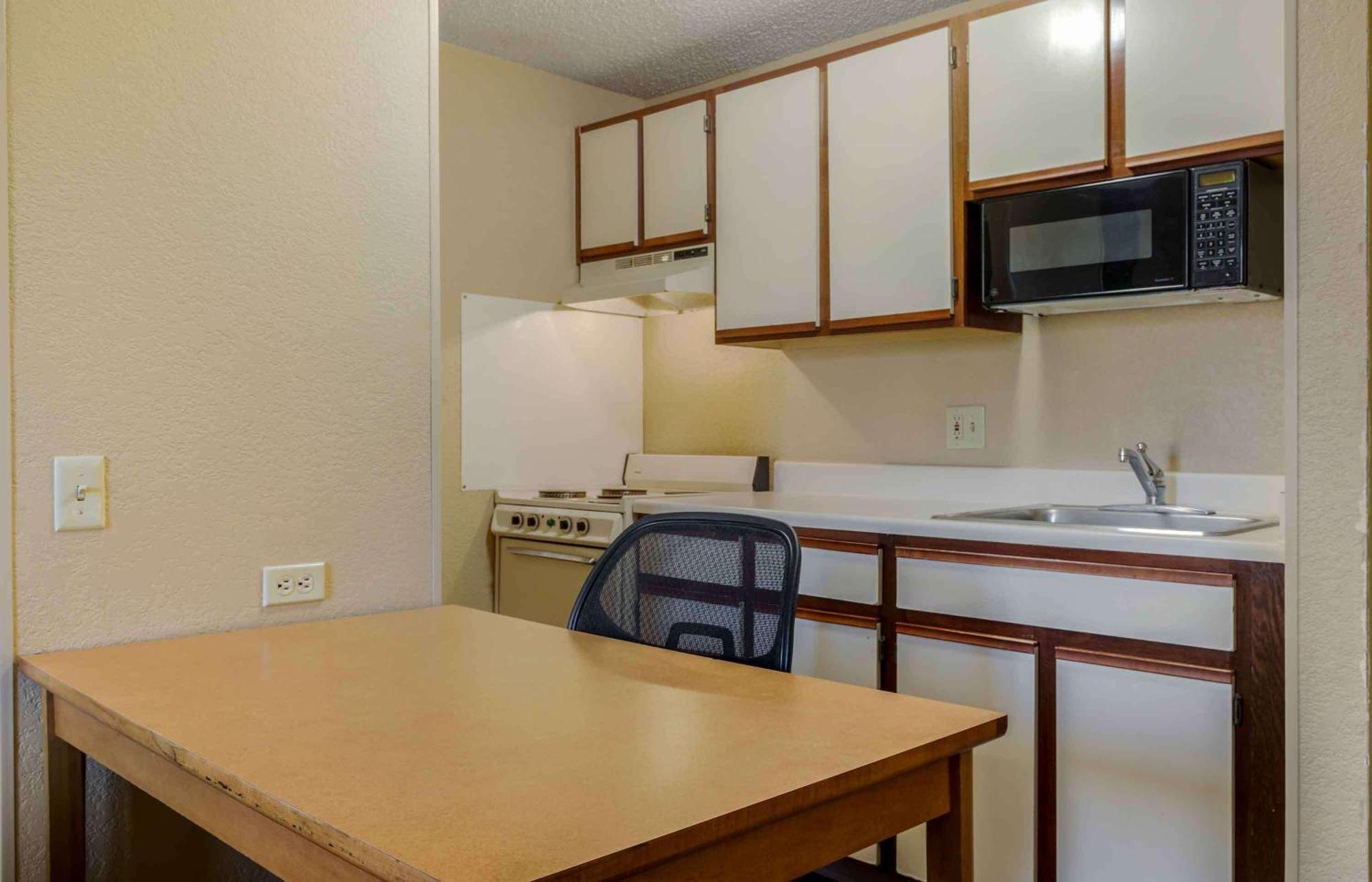Extended Stay America Select Suites - Dallas - Las Colinas - Meadow Creek Dr Irving Exterior foto